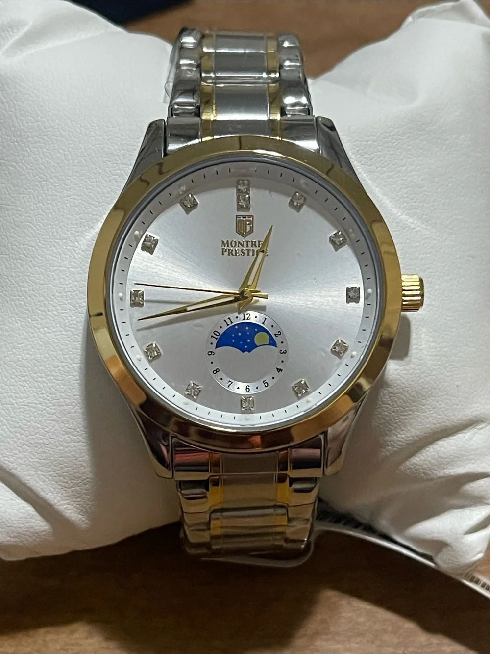 MONTRES PRESTIGE X Invicta Men 42mm Silver Tone Case Silver Metal Dial Gold Band
